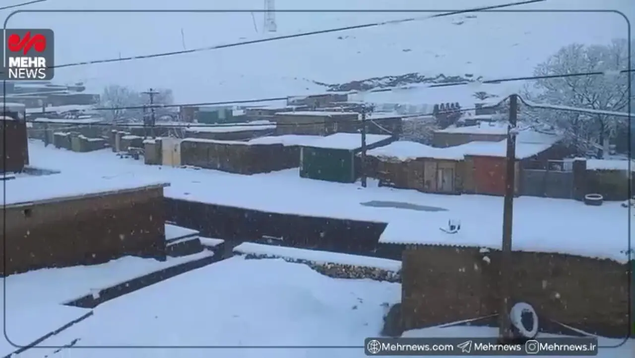 فیلم بارش اولین برف پاییزی در آذربایجان غربی