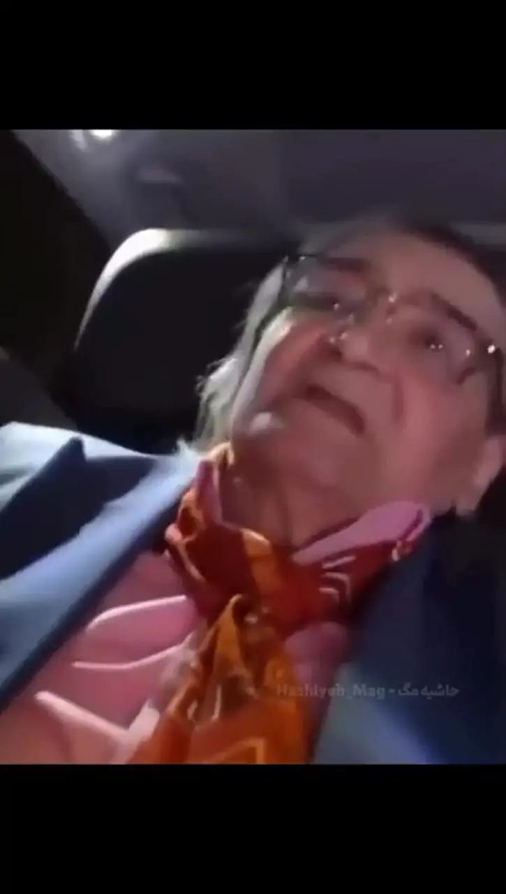 فیلم/ حال غم انگیز رضا رویگری با چشمان بغض آلود : زنم و همه منو تنها گذاشتن ...دلم برای همه‌تون تنگ شده ... اهالی سینما اگه وقت دارین به من سر بزنین ...