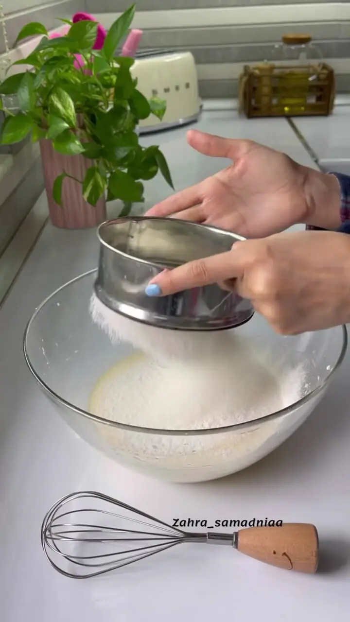 کیک زبرا؛ دسر راه‌راه با طعمی فراموش‌نشدنی + فیلم