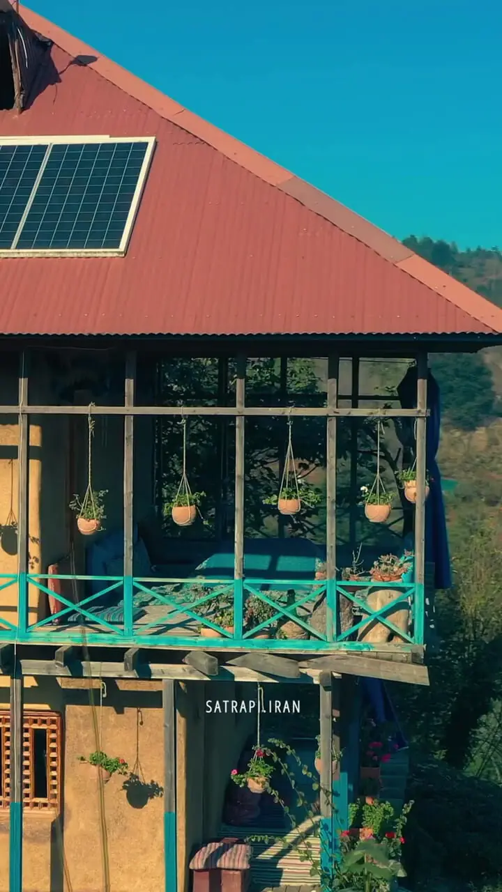 فیلم هوای مه آلود در جنگل های گیلان