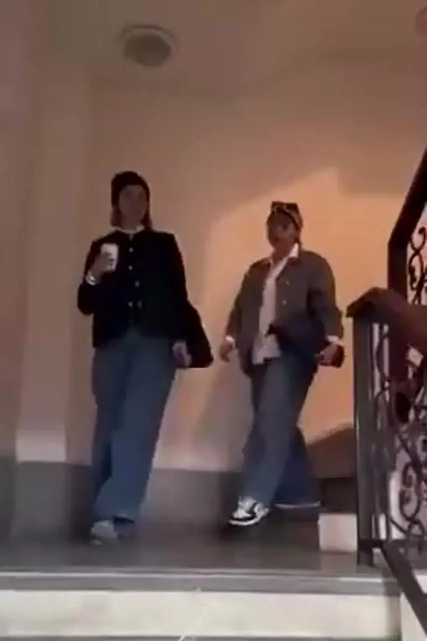 اکران روز: نگاهی به تیپ و استایل شیک و ایرانی‌پسند هنرمندان در نمایش «باران اسیدی»/مونا کرمی، سپند امیرسلیمانی، فاطیما بهارمست،