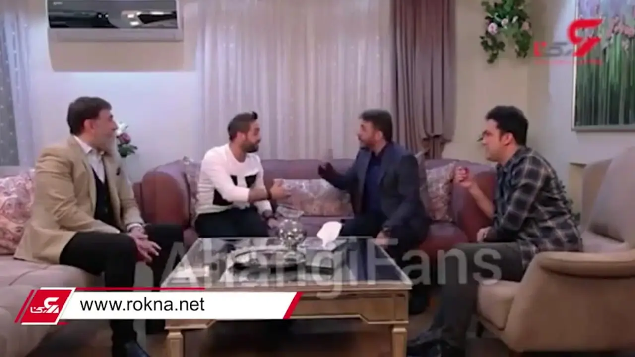 فیلم / نگاهی به چیدمان و دکوراسیون خانه دوبلکس حامد آهنگی / اعیانی با ورودی جذاب تا مبلمانی یاسی رنگ ، آشپزخانه‌ای درندشت با لوازم برقی لوکس و ...