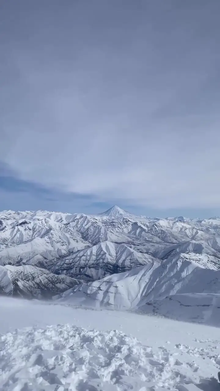 فیلم روز برفی قله توچال تهران