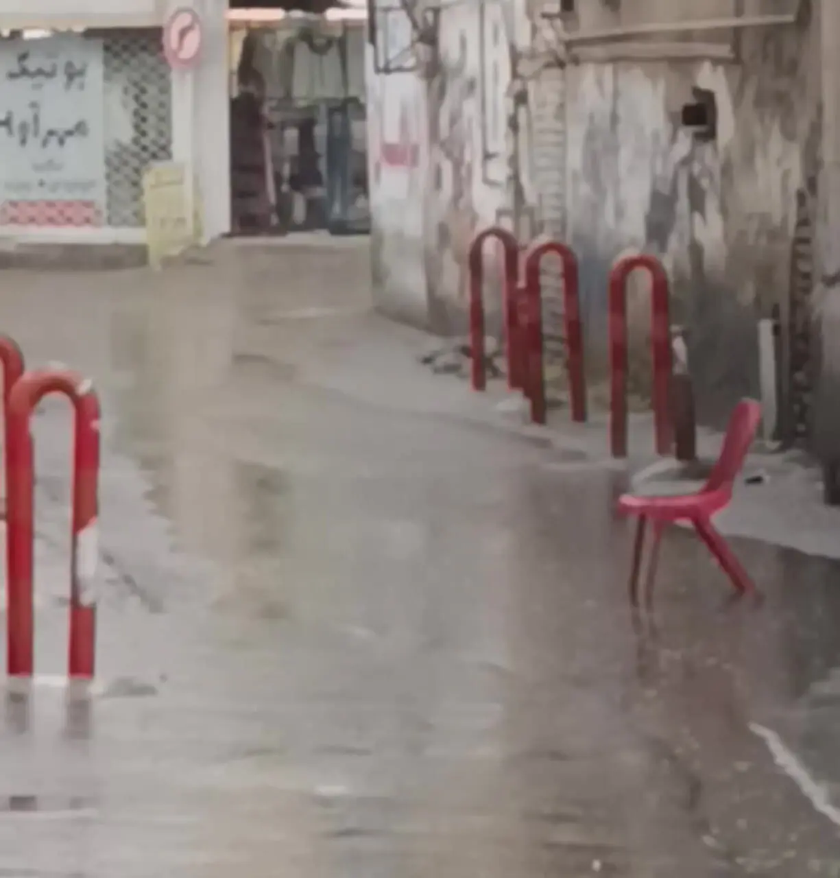 فیلم باران شدید در ساری