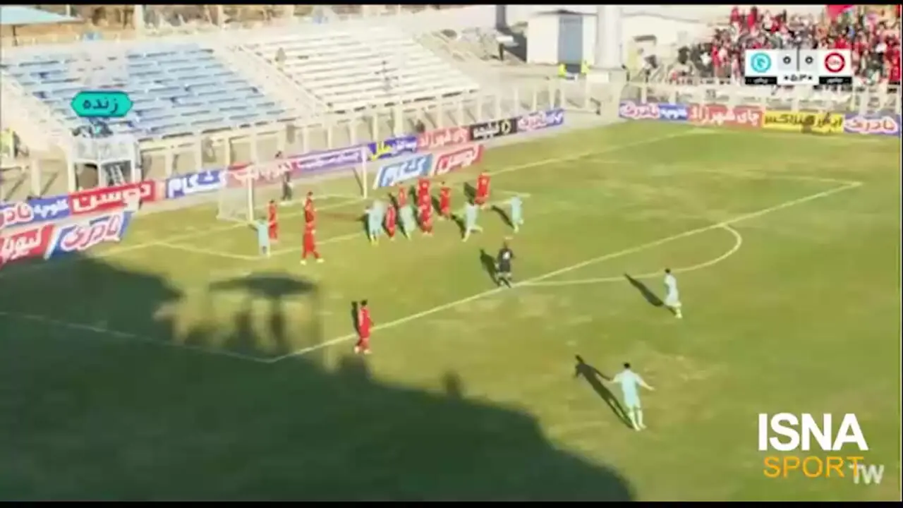  گل اول پیکان به تراکتور توسط شاهین توکلی