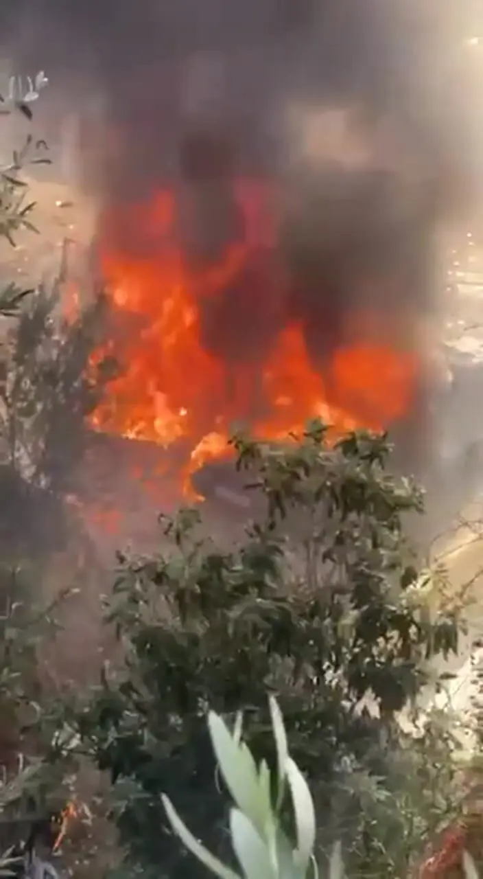 فیلم حمله پهپادی اسرائیل به خودرو در لبنان