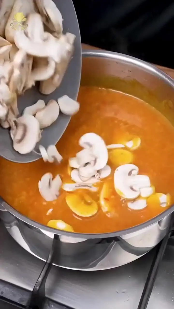 آش ماش گرمای دل در کاسه‌ای ساده + فیلم