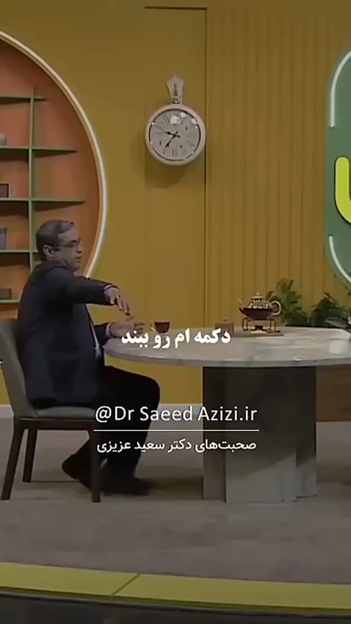 فیلم/ سعید عزیزی؛ بعضی خانوما انقدر خشنن انگار نه انگار شوهر دارن، آقا مثل بچه گربه مهربون اونجا نشسته غذاشو میندازن جلوش .../ المیرا شریفی‌مقدم؛ شوهر منم میگه خیلی خشنی.. 