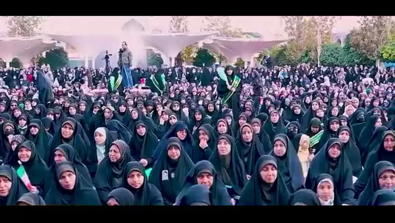 فیلم /  الهام چرخنده : بخاطر رهبر انقلاب دندانهای منو توی چیذر شکستند ... / مادر 85 ساله منو کتک زدند، بهم تهمت فحشا زدند و...+ویدیو