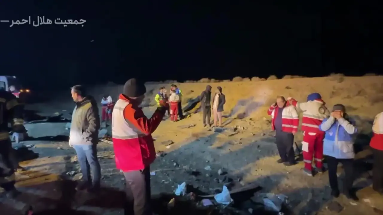 13 کشته در حادثه واژگونی اتوبوس نزدیکی نطنز