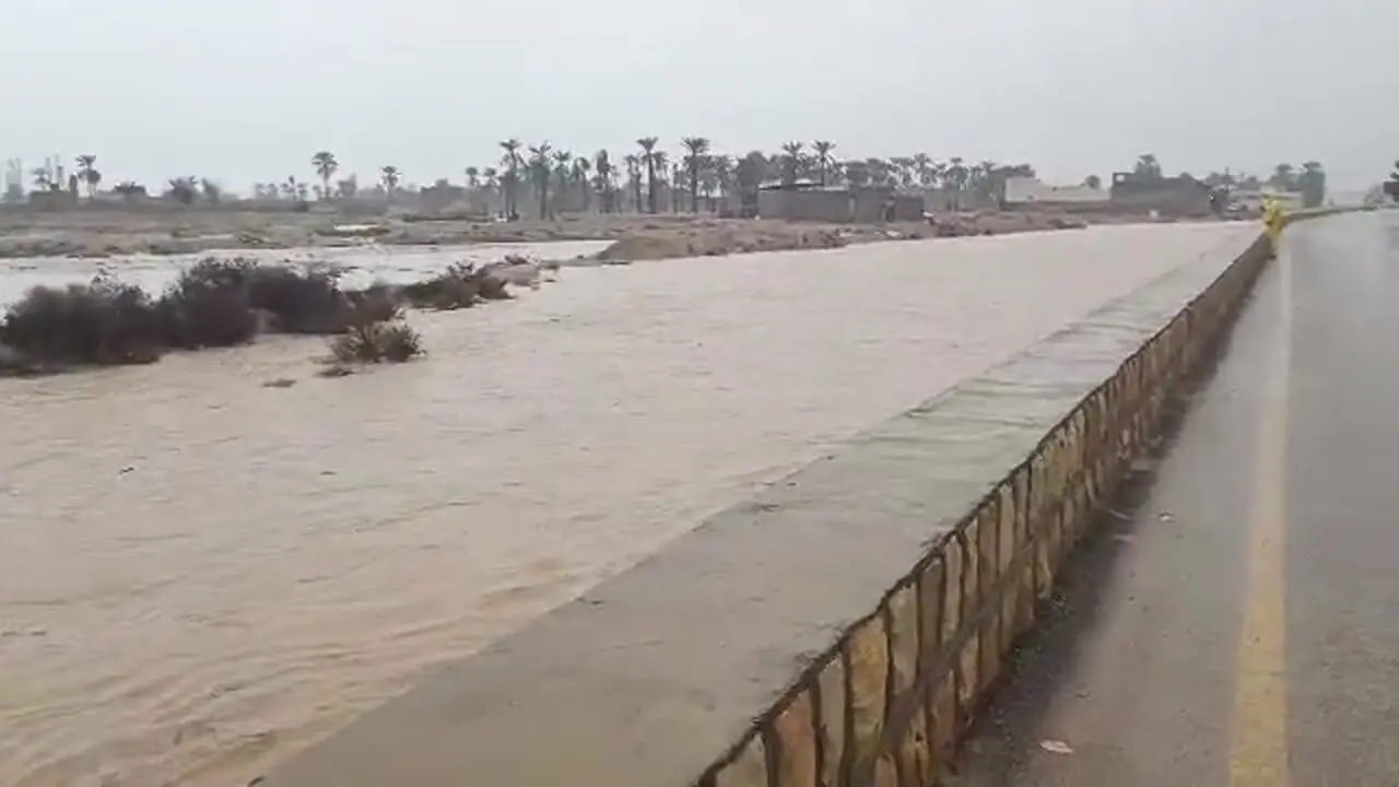 فیلم طغیان رودخانه فصلی در گراش فارس