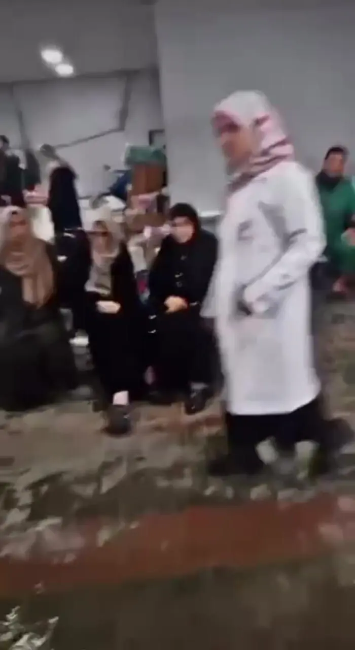 فیلم غرق شدن بخش اورژانس بیمارستان الشفاء غزه