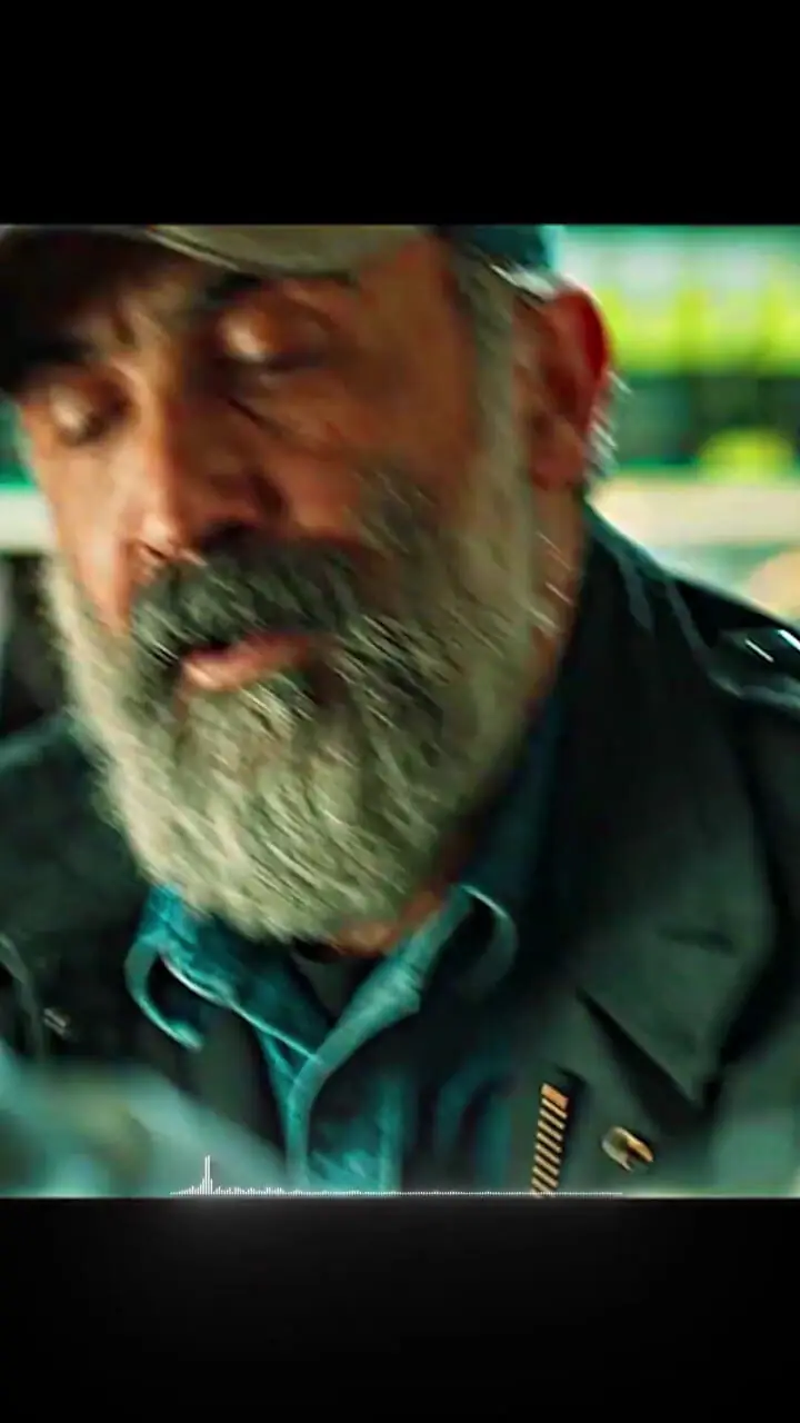 همکاری طنز عباس جمشیدی‌فر و هادی حجازی‌فر در یک سکانس خنده‌دار + فیلم