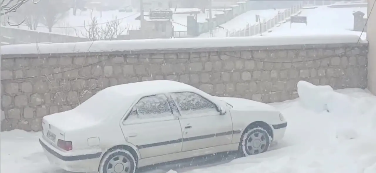 فیلم سپیدپوش شدن کوهرنگ پس از بارش برف