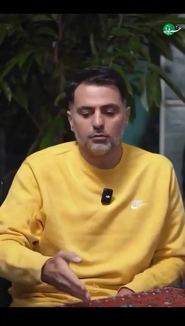 فیلم /  علی ضیا: آقای پزشکیان قشنگ دکمه اتوپایلوت را زده و مملکت رو رها کرده ... /  ای کاش همون طبابت خودش رو.../ ضیا به سیم آخر زد ...