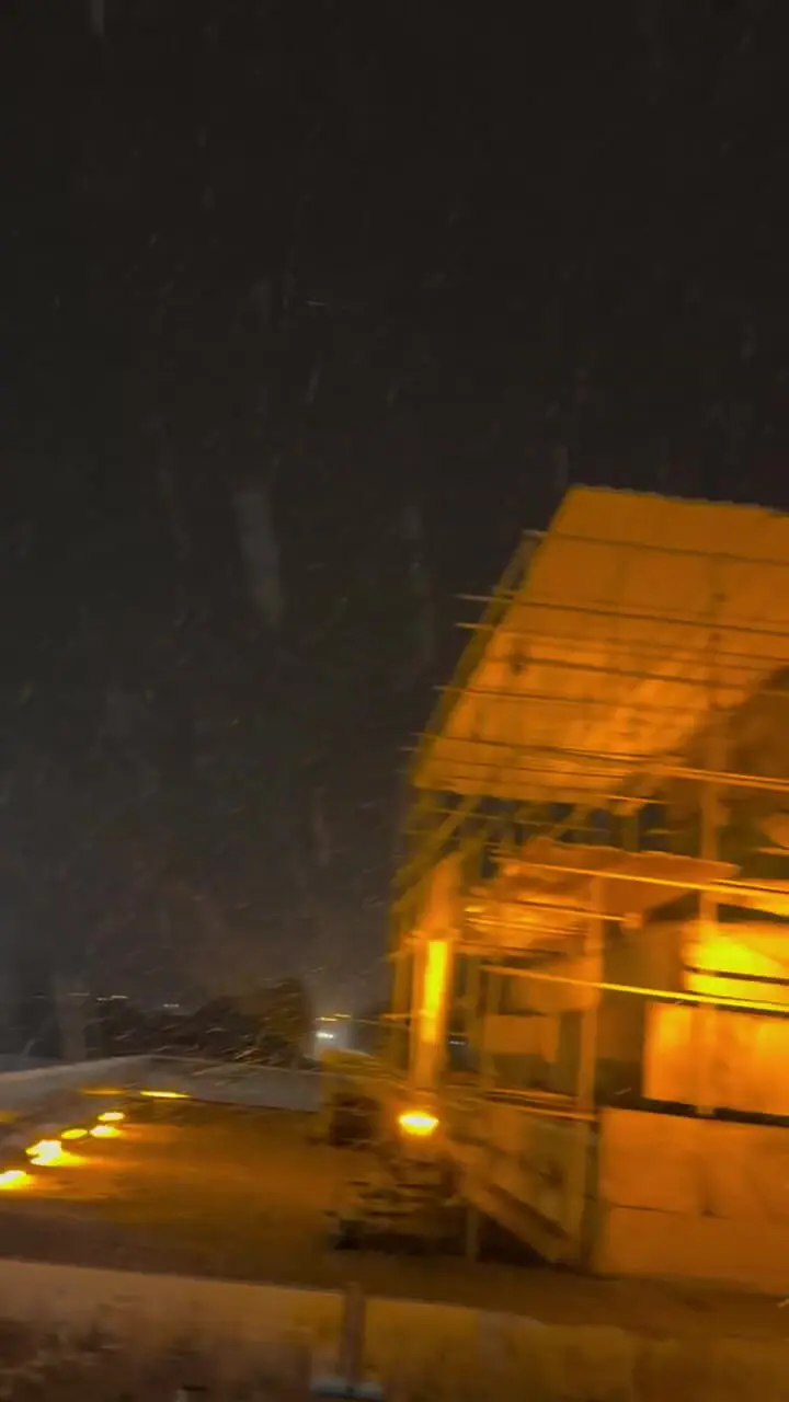 فیلم مناظر زمستانی استان فارس در مقبره  کوروش کبیر