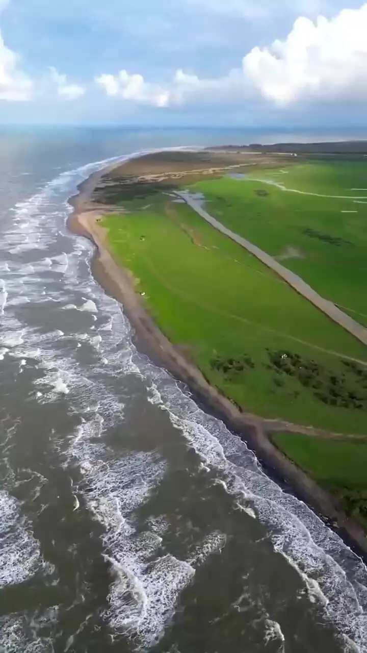 همنشینی دریا و پارک ملی بوچاق بندر کیاشهر گیلان + فیلم