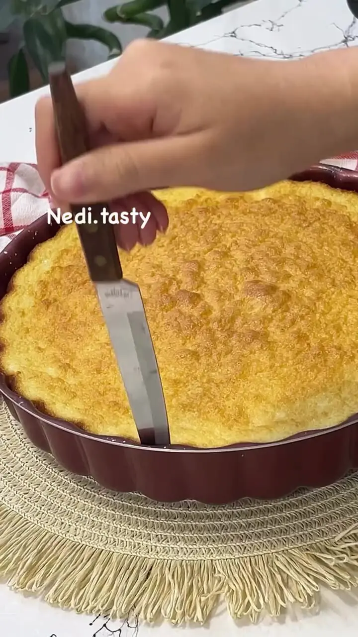 کیک ژله‌ای انار؛ جشن رنگ و طعم زمستان +فیلم