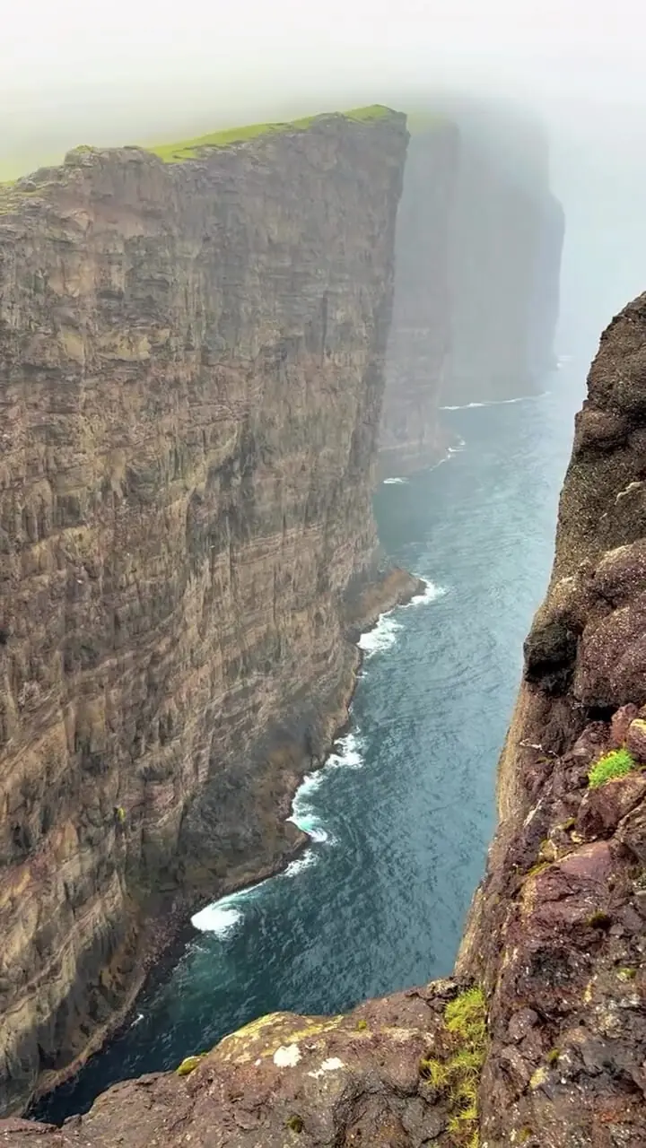 فیلم نمای هوایی خیره کننده از طبیعت جزایر فارو