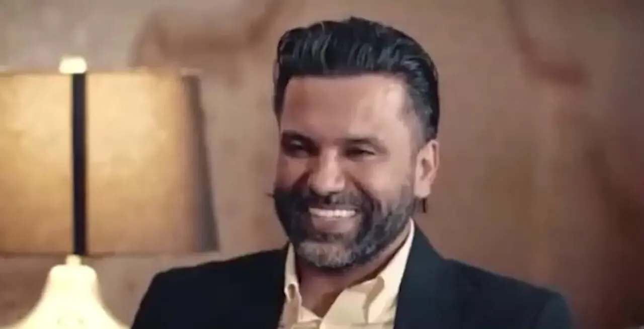 فیلم / علیرضا نیکبخت: من رو توی  پارتی نیاوران گرفتن  اما تنها نبودم بازیگرای زیادی بودن ... فقط من چوبشو خوردم و ...