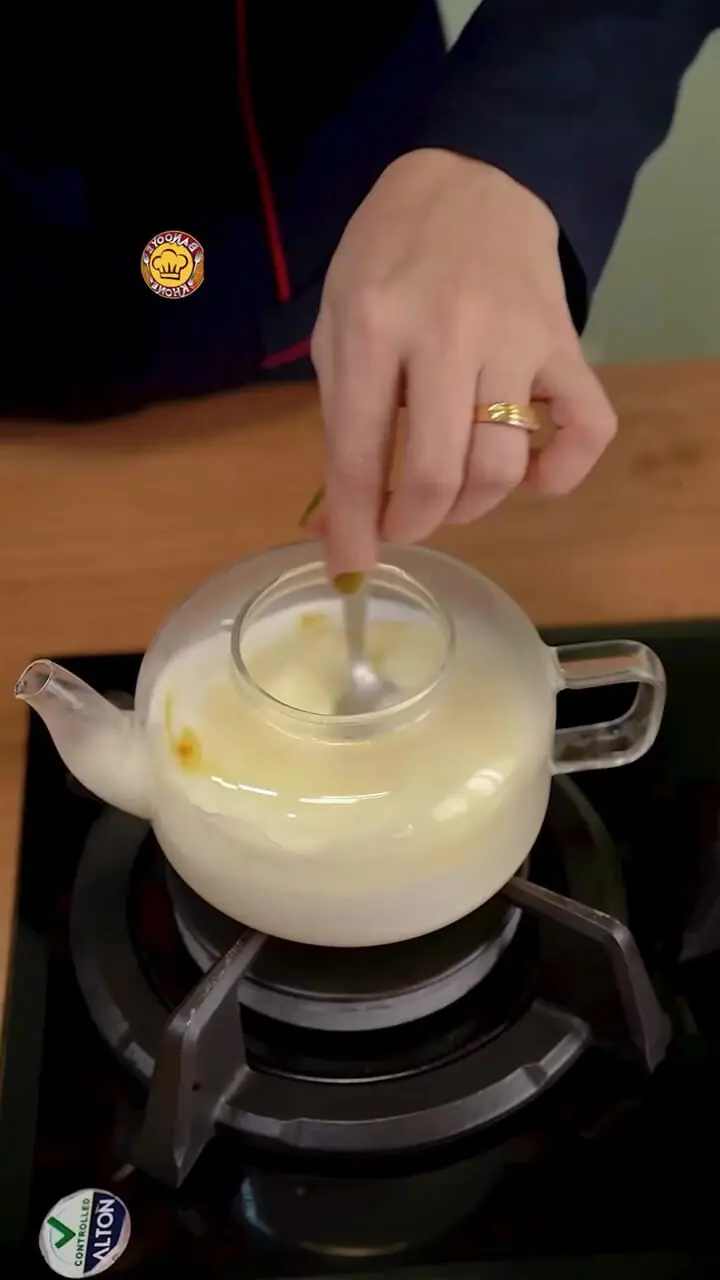 فیلم/ درمان طبیعی سرفه با ترکیب عسل و زردچوبه