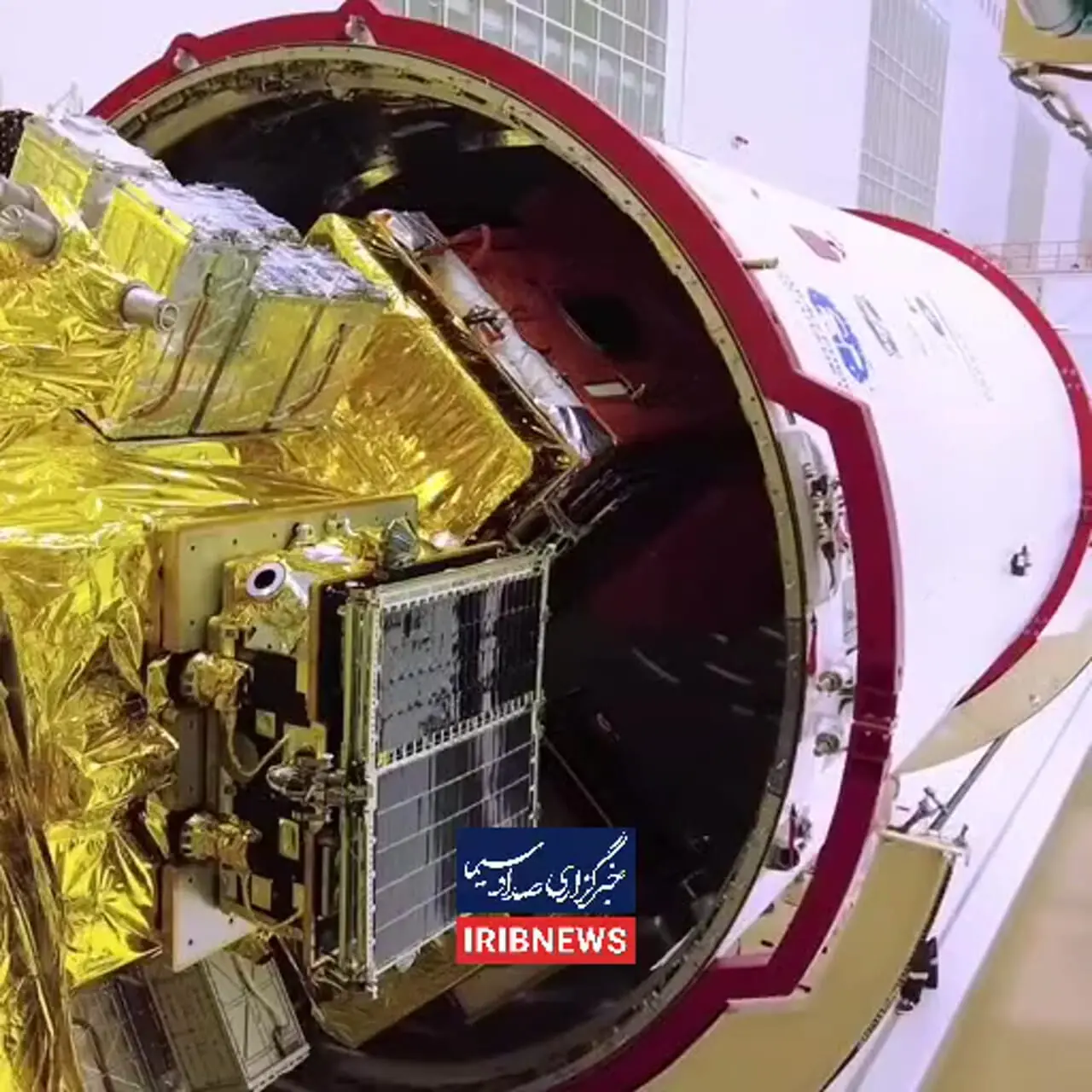 فیلم آماده سازی ماهواره‌های ایرانی برای پرتاب