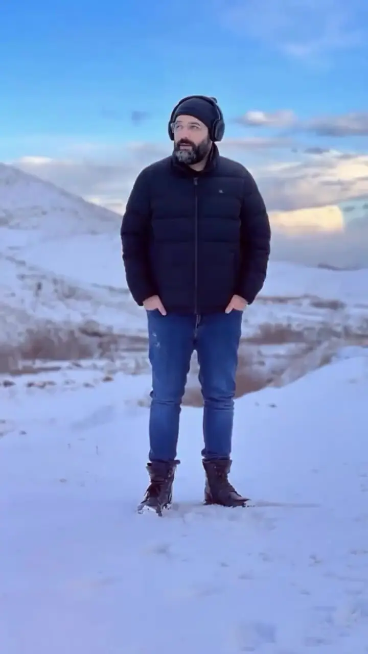 فیلم / چهره  احسان علیخانی از کودکی تا امروز / حماسه علیخانی در تولد 44 سالگی اش