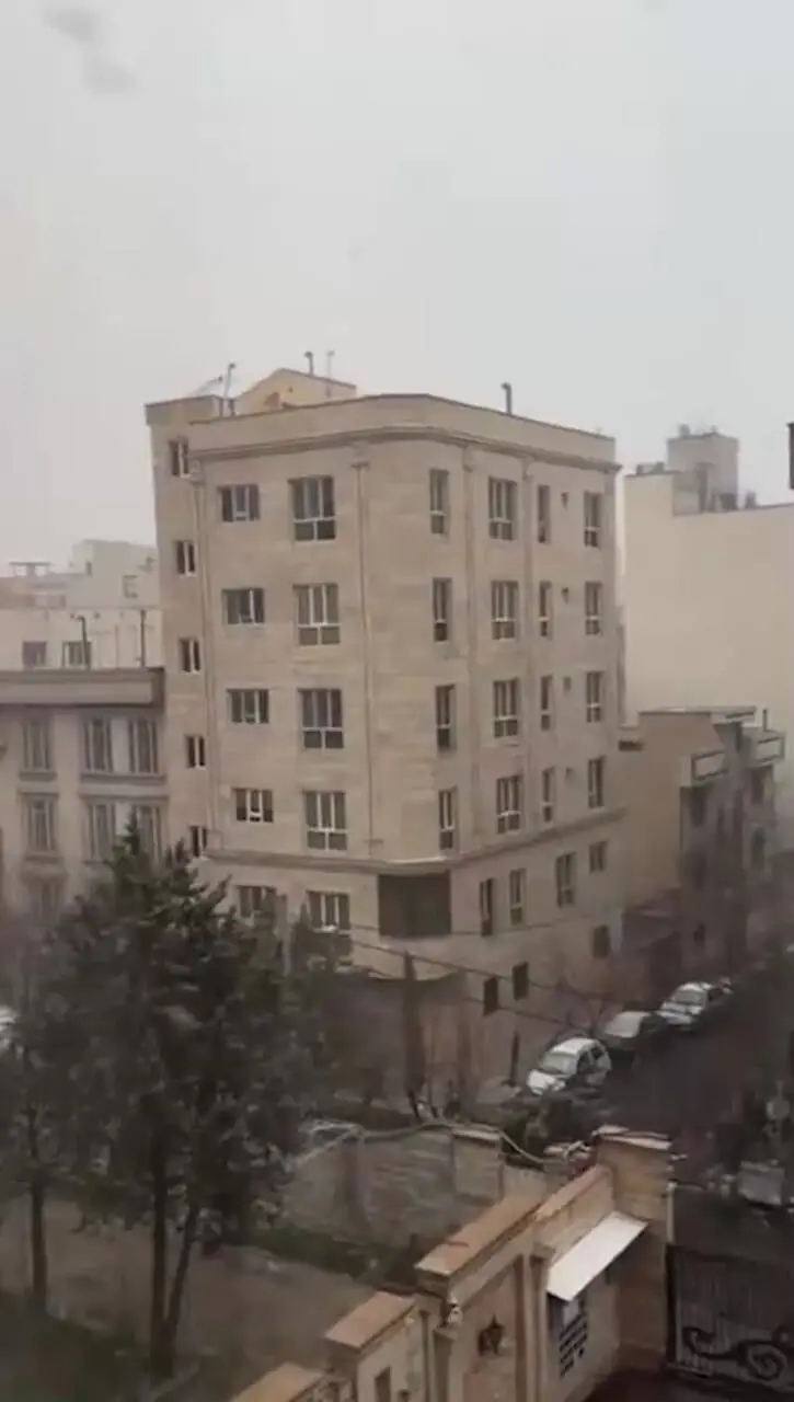 فیلم /  نگاهی به چیدمان اروپایی و مدرن خانه بابک جهانبخش بعد جدایی از همسرش / برای عید الگو بگیرید