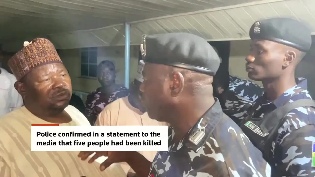 فیلم حمله تروریستی به نمازگزاران در مسجد مایدوگوری