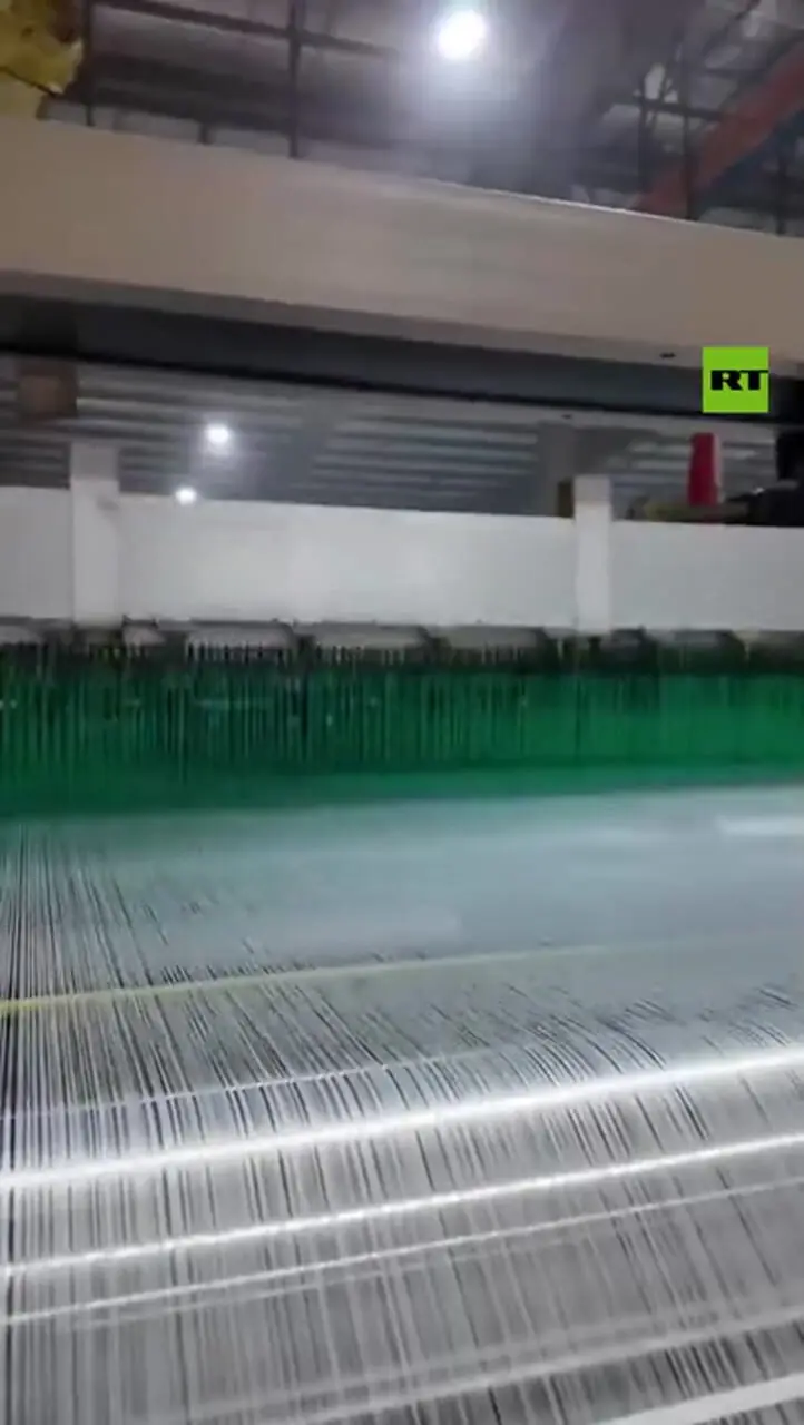 فیلم کارخانه پوشاک تمام رباتیک چین بدون حضور انسان