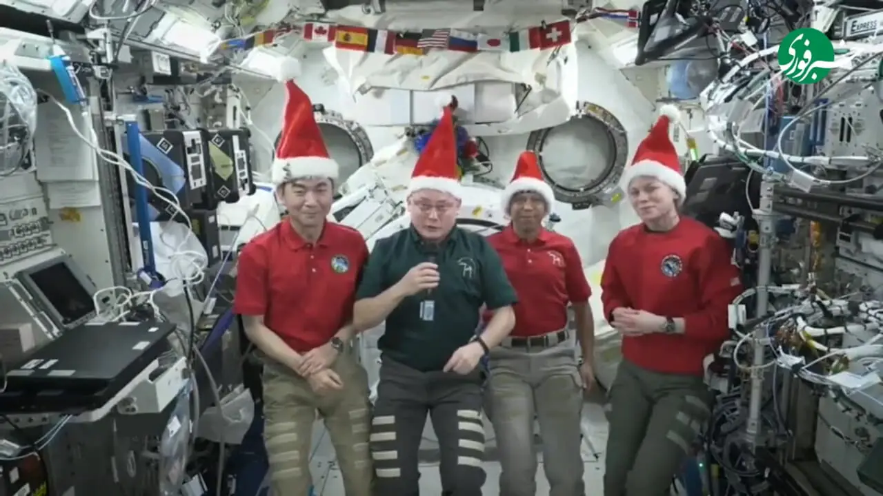 فضانوردان از ایستگاه فضایی بین‌المللی کریسمس را تبریک گفتند + فیلم