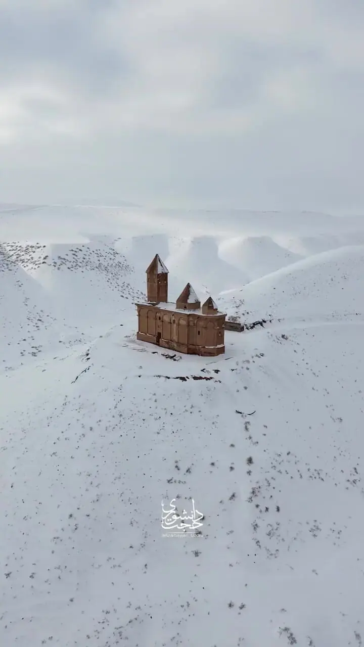 کلیسای هوهانس مقدس؛ نگین تاریخی ارامنه در مراغه + فیلم