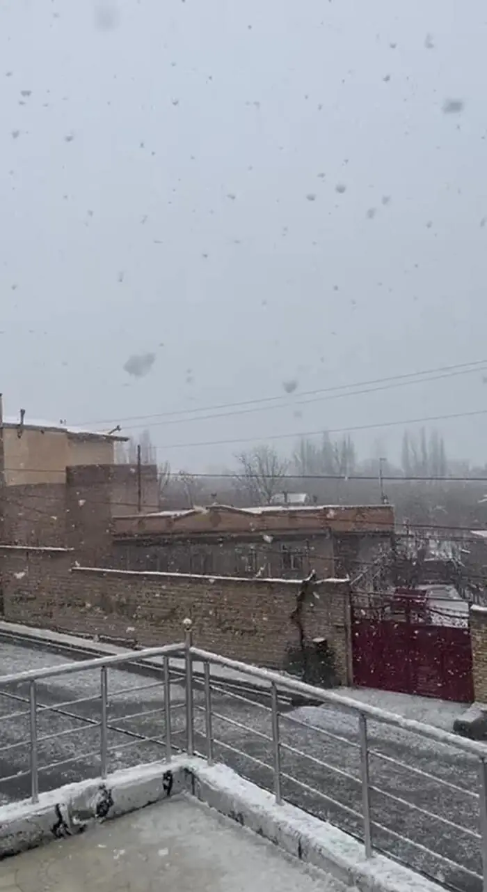 فیلم زیبایی‌های برف در روستای باراندوز