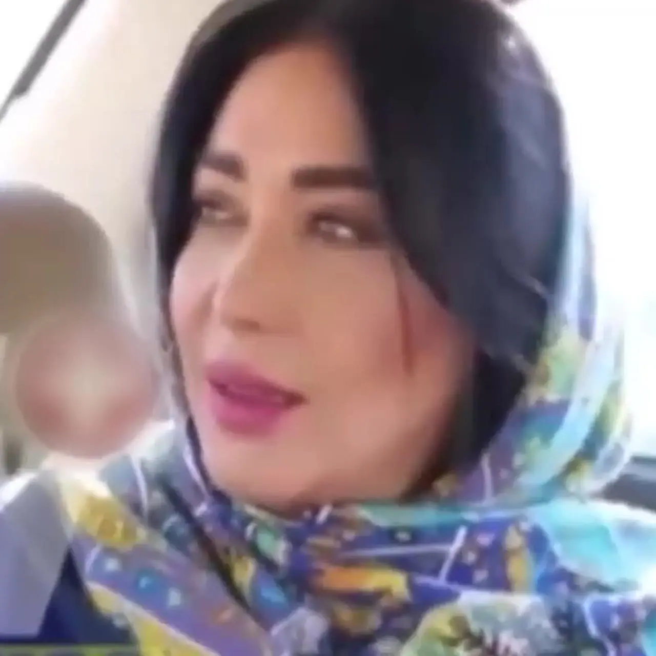 فیلم | سارا منجزی پور: من دوس دارم از شوهرم بترسم برای کارام اجازه بگیرم خوشم میاد| محمد علیزاده هم که ...