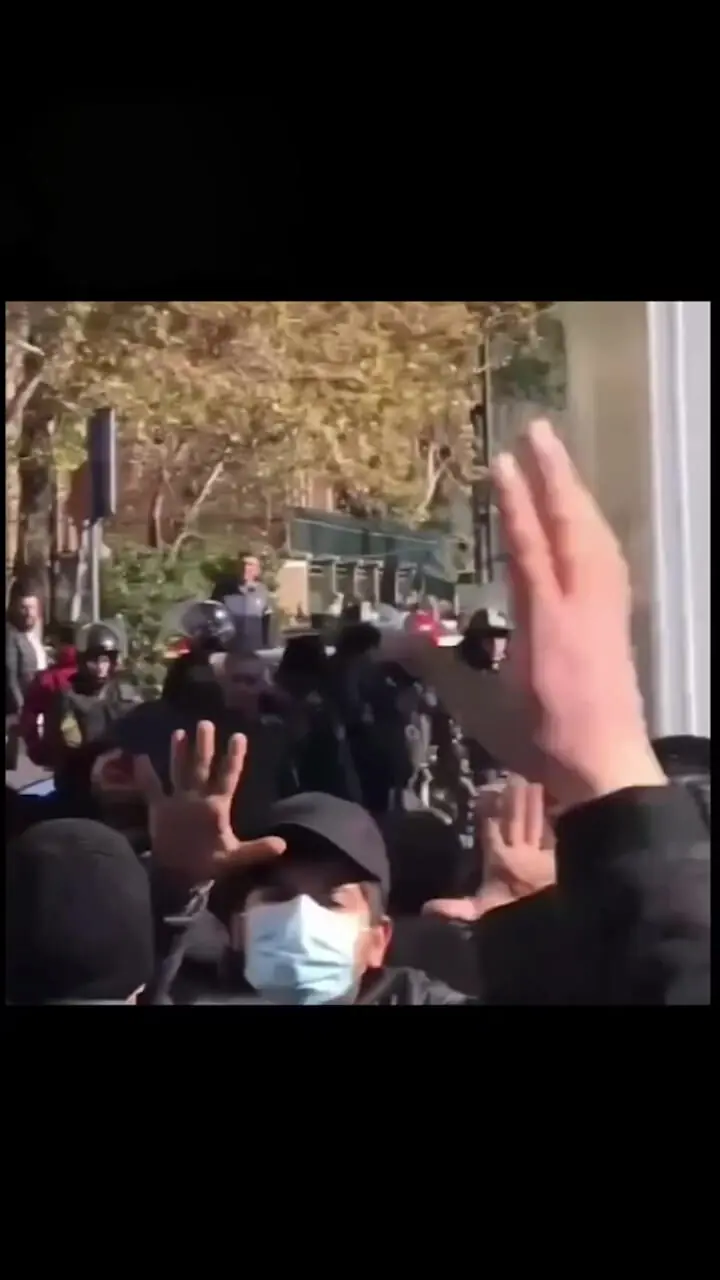 پلیس ؛ هدف جنگ سینرژیک روانی دشمن