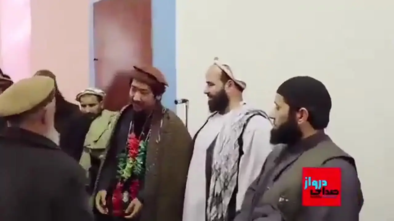 فیلم مسلمان شدن شهروند چین در افغانستان