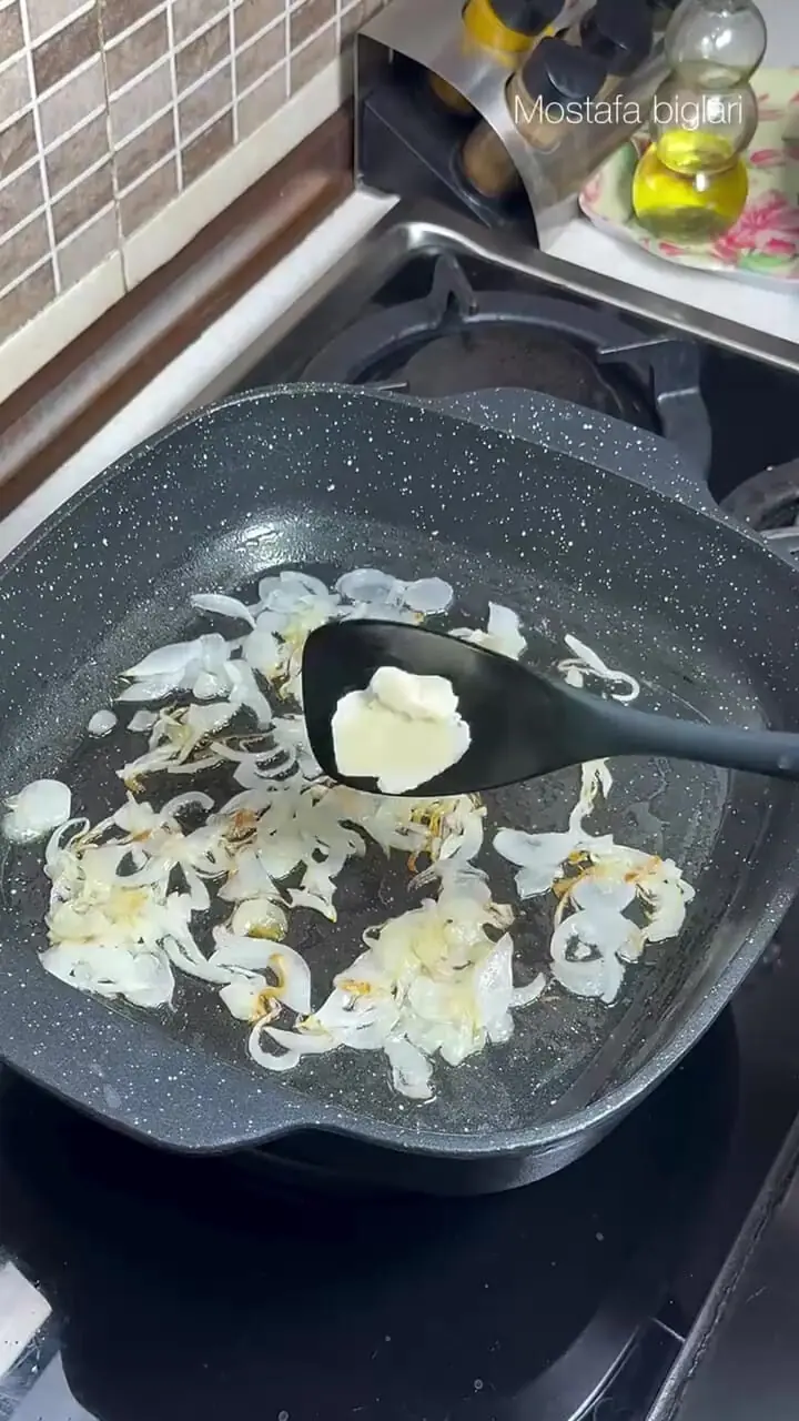 خوراک دل و جگر بازاری؛ خوش‌عطر و لذیذ + فیلم