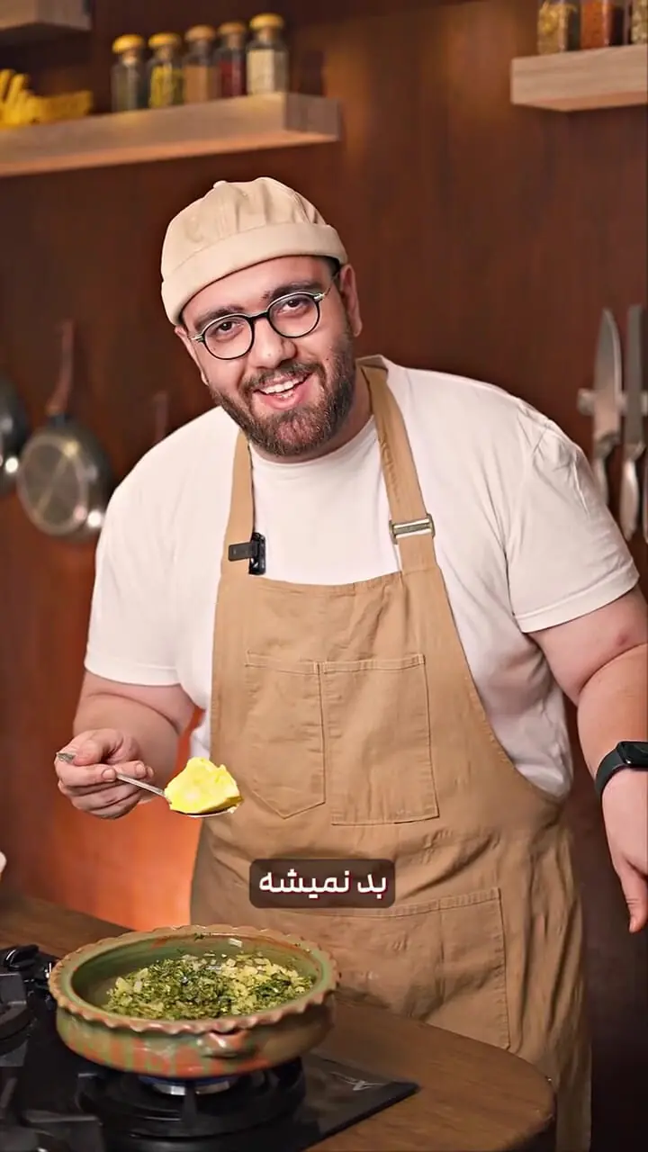 راز خوشمزگی مرغ ترش /  از سبزی تا رب انار + فیلم