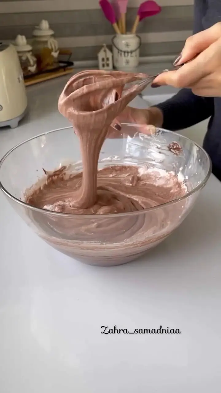 سه شیر شکلاتی؛ ترکیب رؤیایی شیر و کاکائو + فیلم