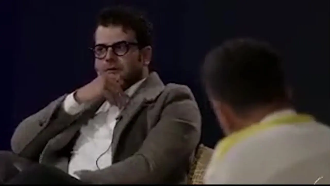 فیلم/ انتقاد تند روزبه حصاری از برخورد عوامل «بچه مهندس» با او: اینکه فکر کنند چون نقشی به منِ بازیگر داده اند به من لطف کرده اند درست نیست!