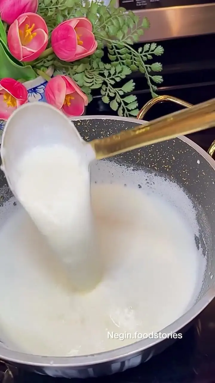 فیلم طرز تهیه سر شیر با خامه غلیظ