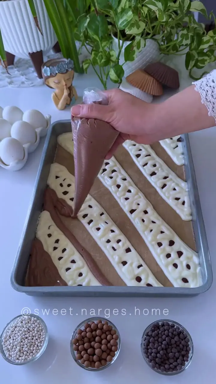 رولت شکلاتی / شاهکار شیرینی‌پزی کلاسیک + فیلم