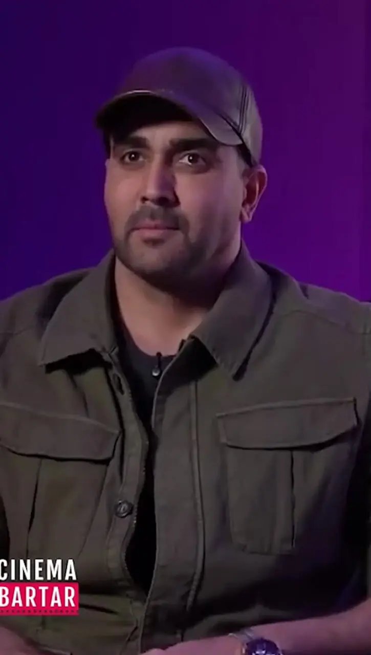 پوریا پورسرخ : اهل جنوب ایرانم و مادرم معلم بود/ ازدواج کردم و دخترم نیلا 4 سالشه و بهترین بازیگر ایرانی از نظر من...