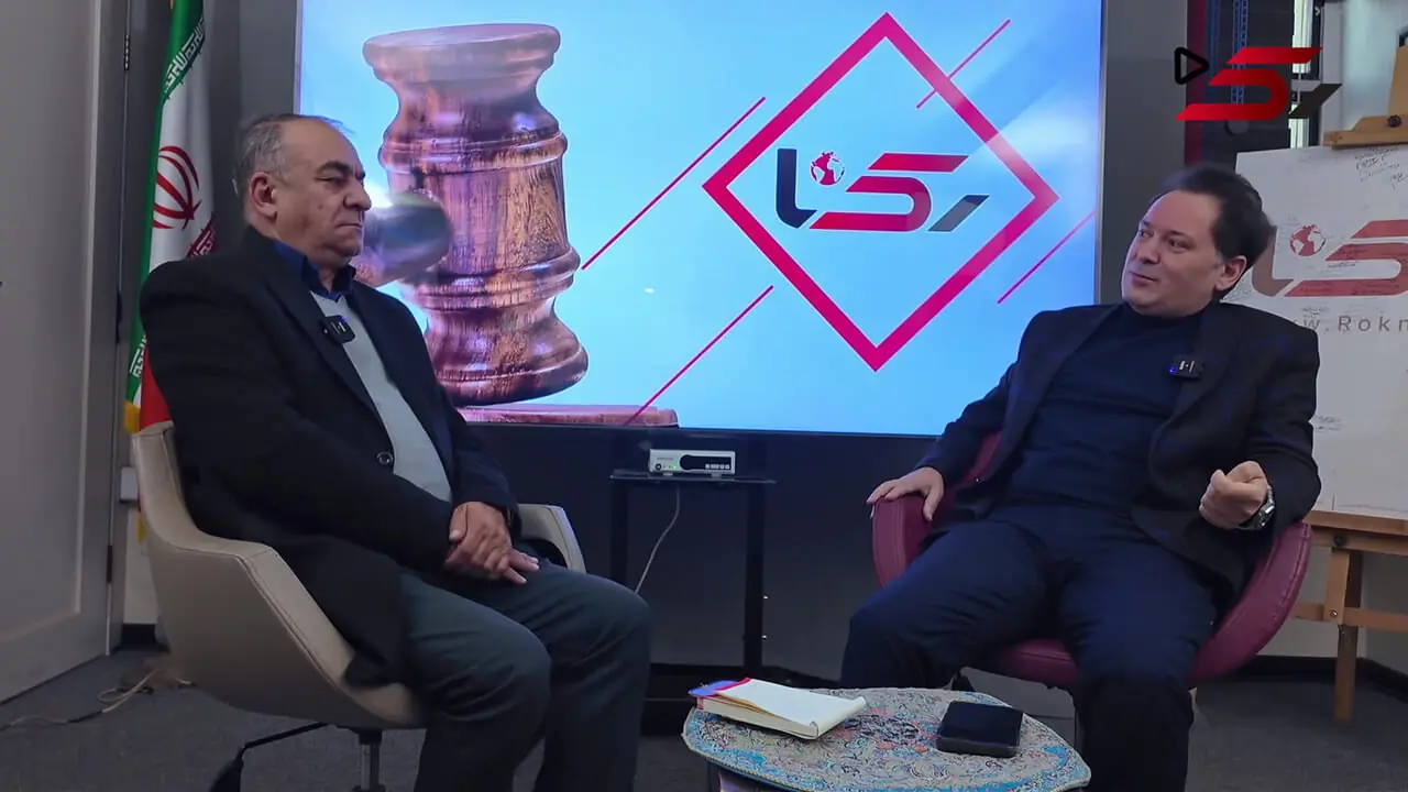 فیلم / عشق مدیر سرشناس به خانم منشی و سرقت دردسرساز ماشین لوکس به قصد ازدواج / پرونده ای به روایت قاضی محمد خاکی