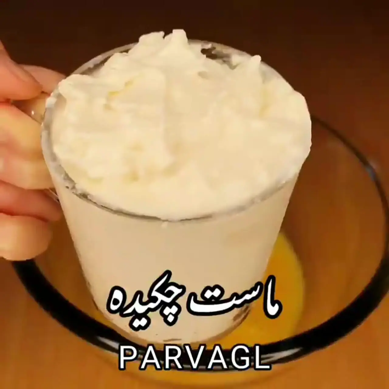فیلم طرز پخت ته چین مرغ  با سس مخصوص و زرشک