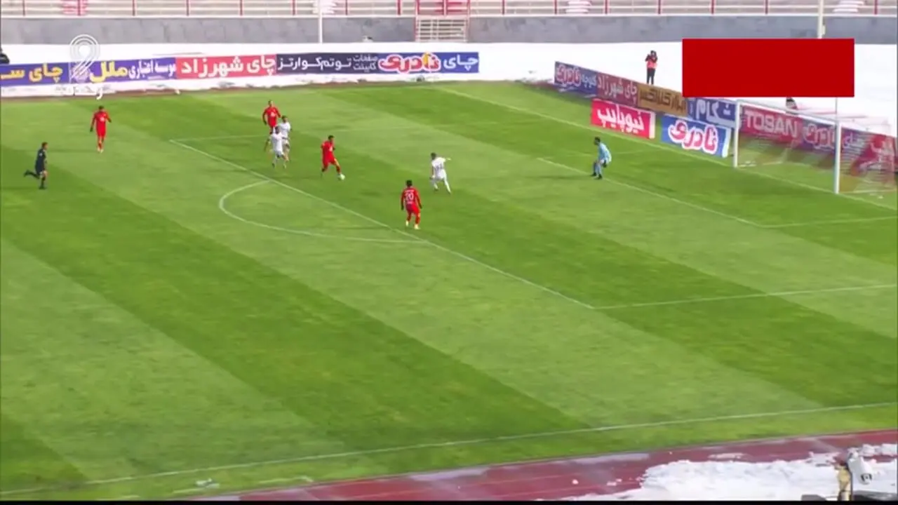 گل اول تراکتور به مس رفسنجان توسط حسین زاده