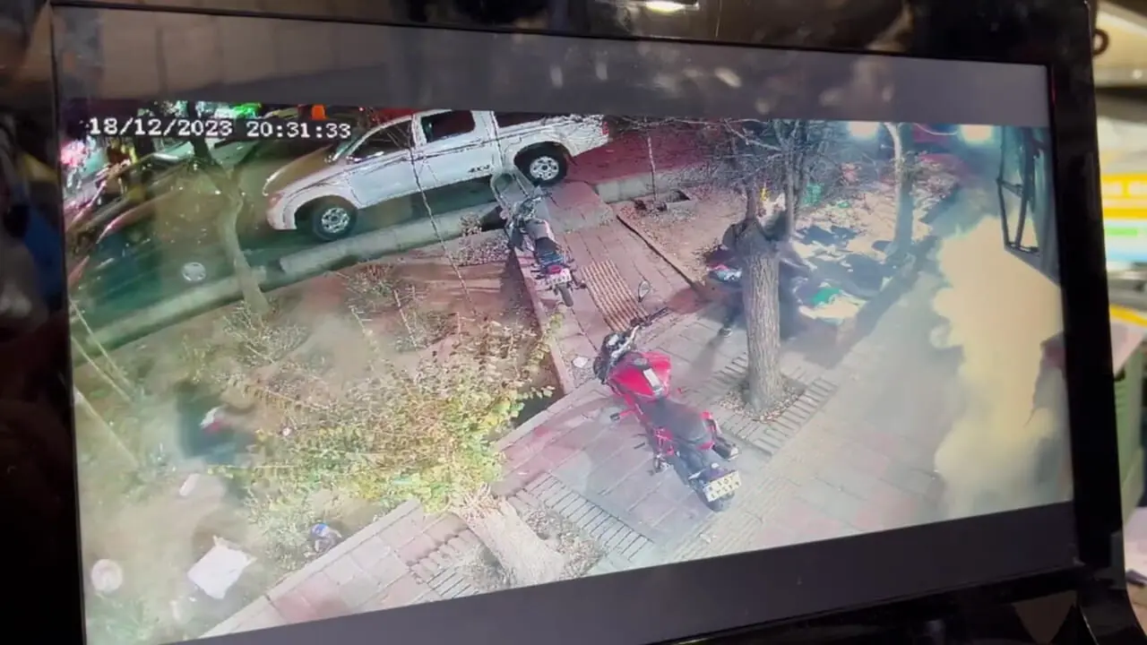 فیلم سرقت های مسلحنه از طلافروشی های تهران / اعضای باند بعد از سه سال دستگیر شدند