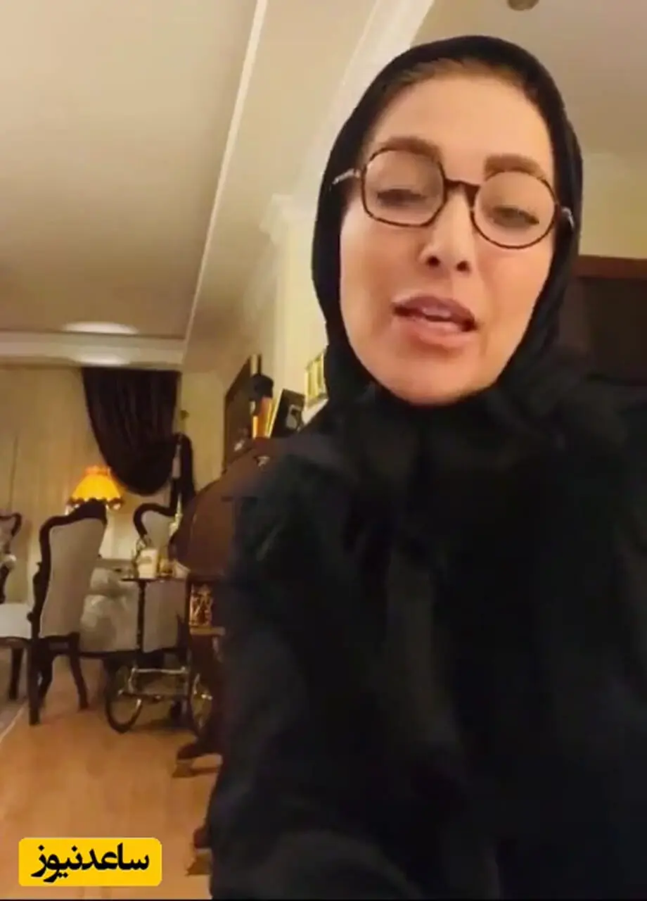 نگاهی به دکوراسیون اصیل و دلنشین خانه ویلایی ژیلا صادقی/ از مبلمانی خوشرنگش برای عید امسال ایده بگیرید