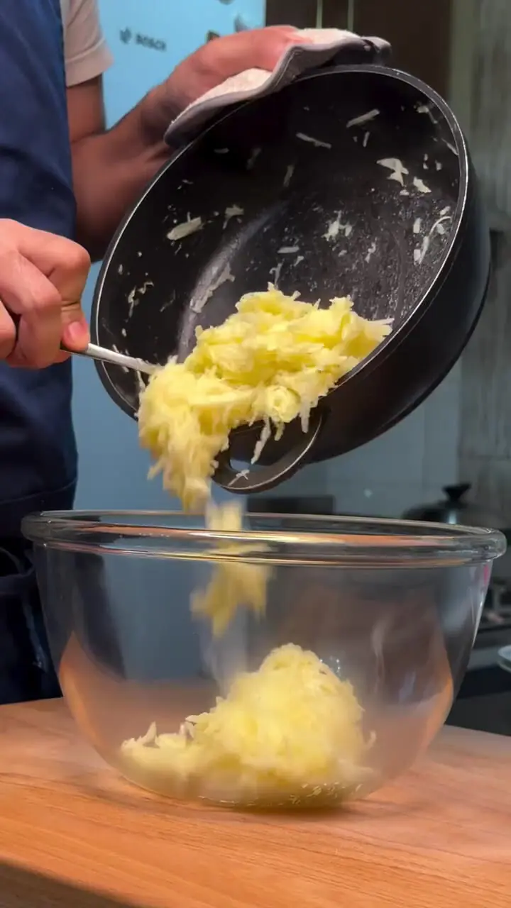 هش براون انتخابی کلاسیک در وعده صبحانه