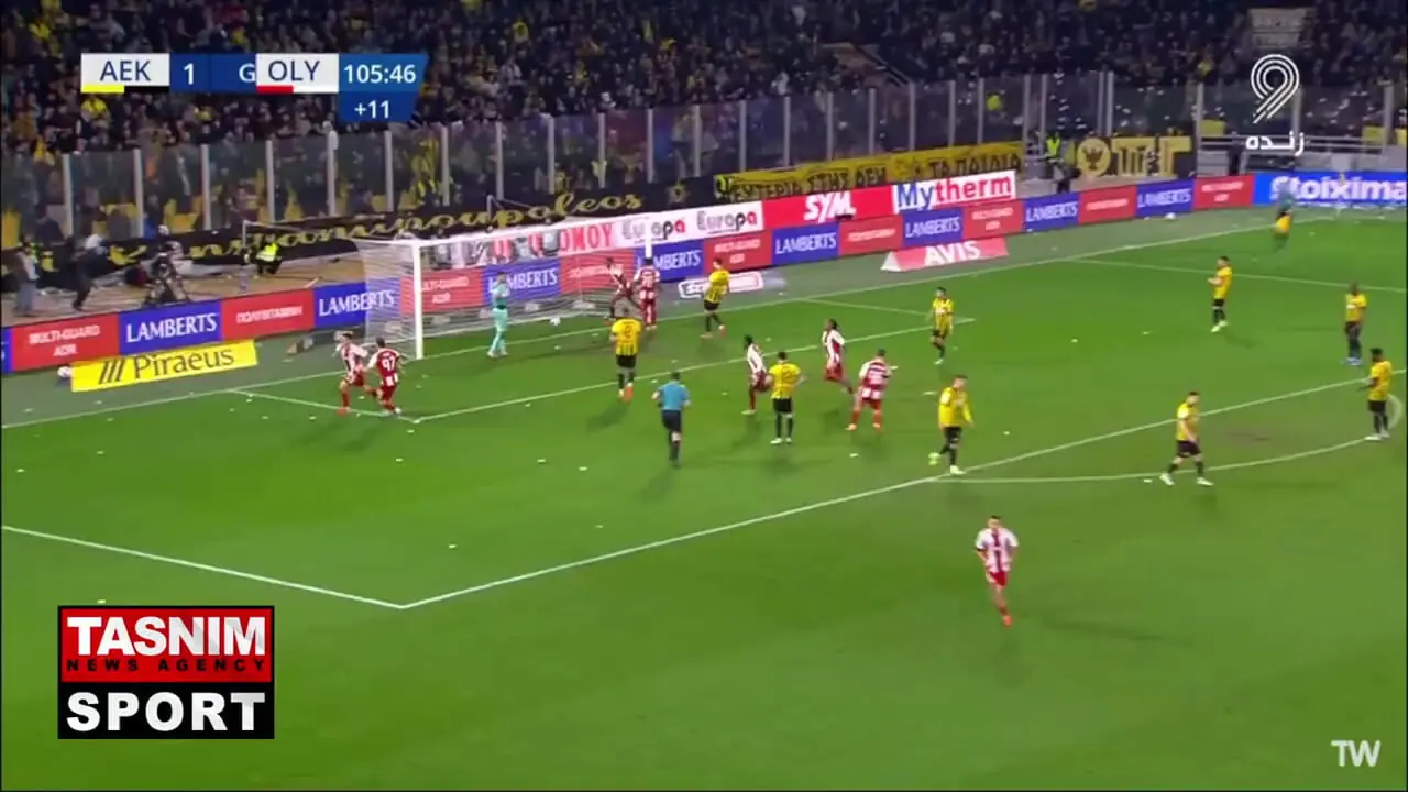 فیلم/خونسردی طارمی بعد از گلزنی در دربی آتن/ طارمی هیس نشان داد و عذرخواهی کرد